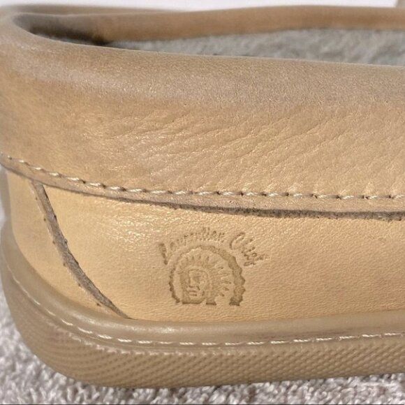 Vintage Laurentian Chief  Moccasins 8 - Picture 3 of 10